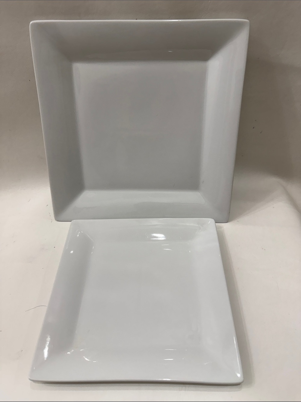 Crate&Barrel White Square Dinner Plates Set of 2 One 8 & One 10 Inch Porcelain